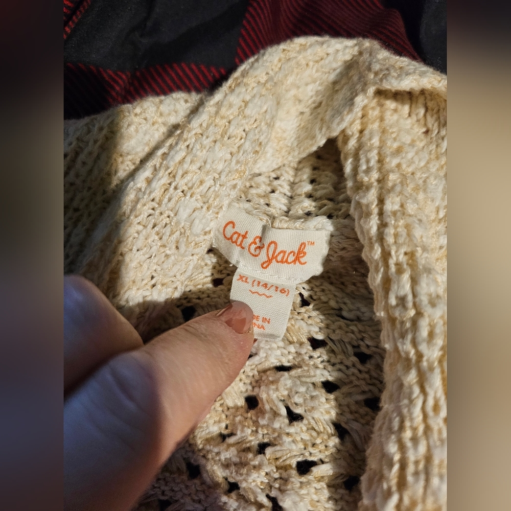 Cardigan - Picture 2 of 2